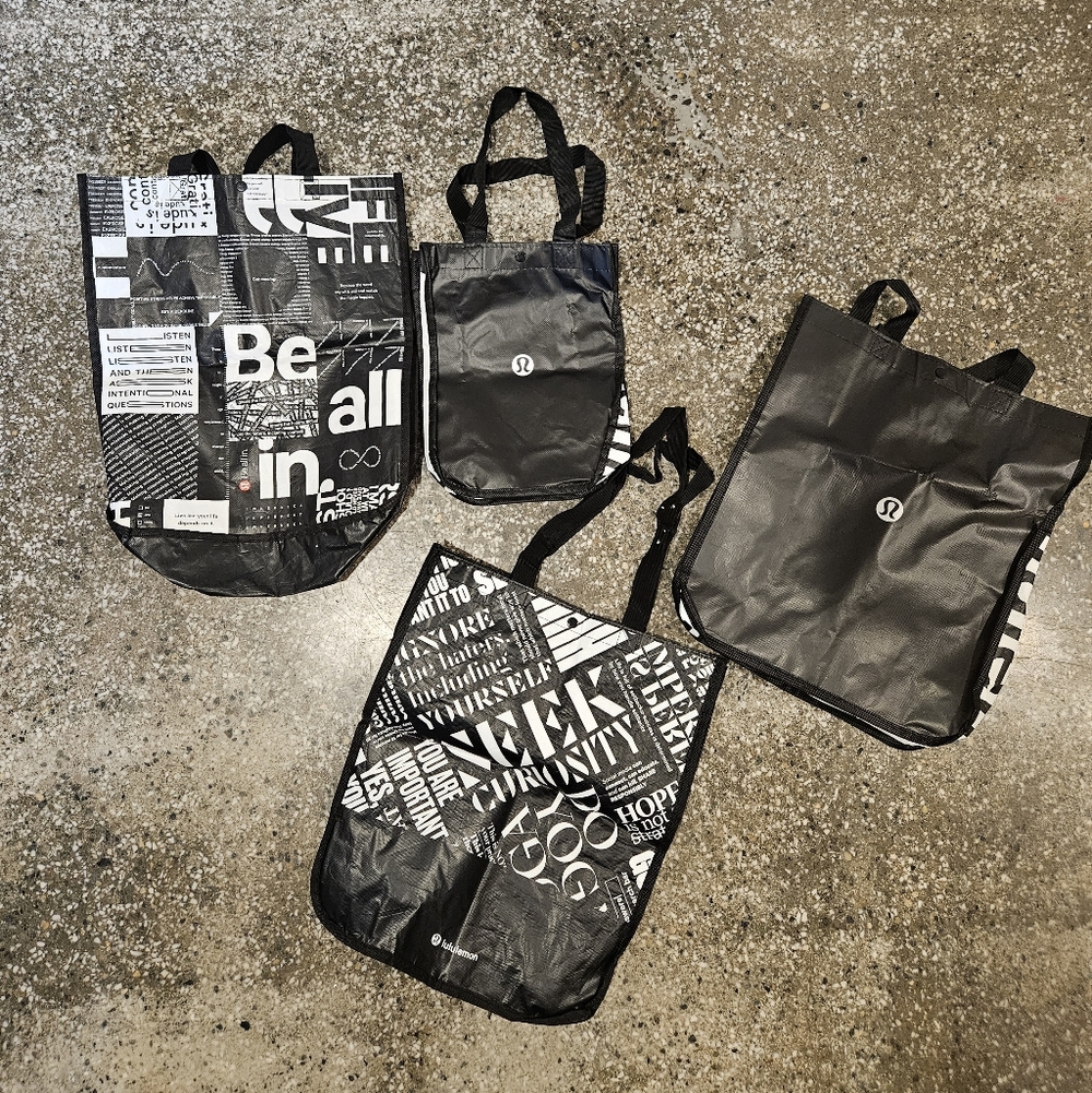 lululemon athletica Black and White Graphic Set Of 4 Tote Bags